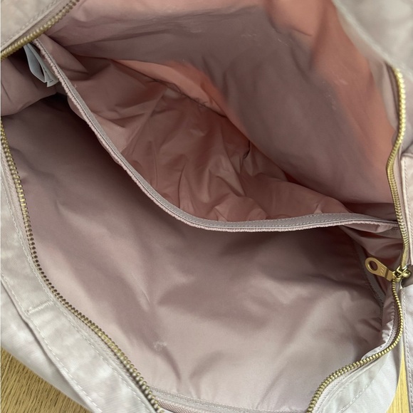 Herschel Orion Carryall 17L - Ash Rose Travel Bag - EUC - Picture 3 of 7